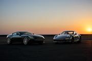 Aston martin porsche 911 carrera